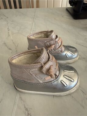 Kids Metallic Silver & Blush Cozy Winter Boots